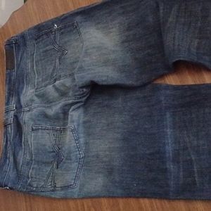 Jean's